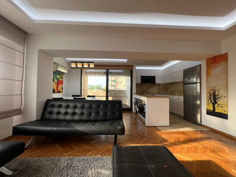 Tineretului 3 camere vis-avis Parcul Tineretului, complet mobilat/